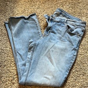 Old Navy mid rise boot cut size 16 jeans